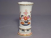 Meissen Vase auf F��chen