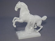 KPM Figur steigendes Pferd