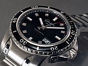 <B>Glash�tte Original</B><BR> Sport Evolution Panoramadatum