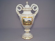 Dresden grosse Schlangenhenkelvase