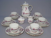 Meissen Kaffeeservice für 6 Personen reicher lila Drache Meissen Kaffeeservice für 6 Personen reicher lila Drache
