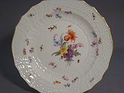 Meissen Speiseteller Neubrandenstein 24,5 cm Knauf-Zeit