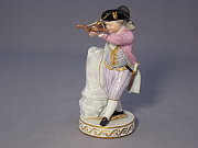 Meissen Figur Schtze mit Armbrust