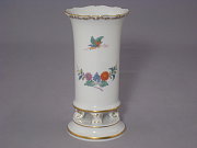 Meissen Vase auf Fchen