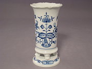 Meissen Vase auf Fchen